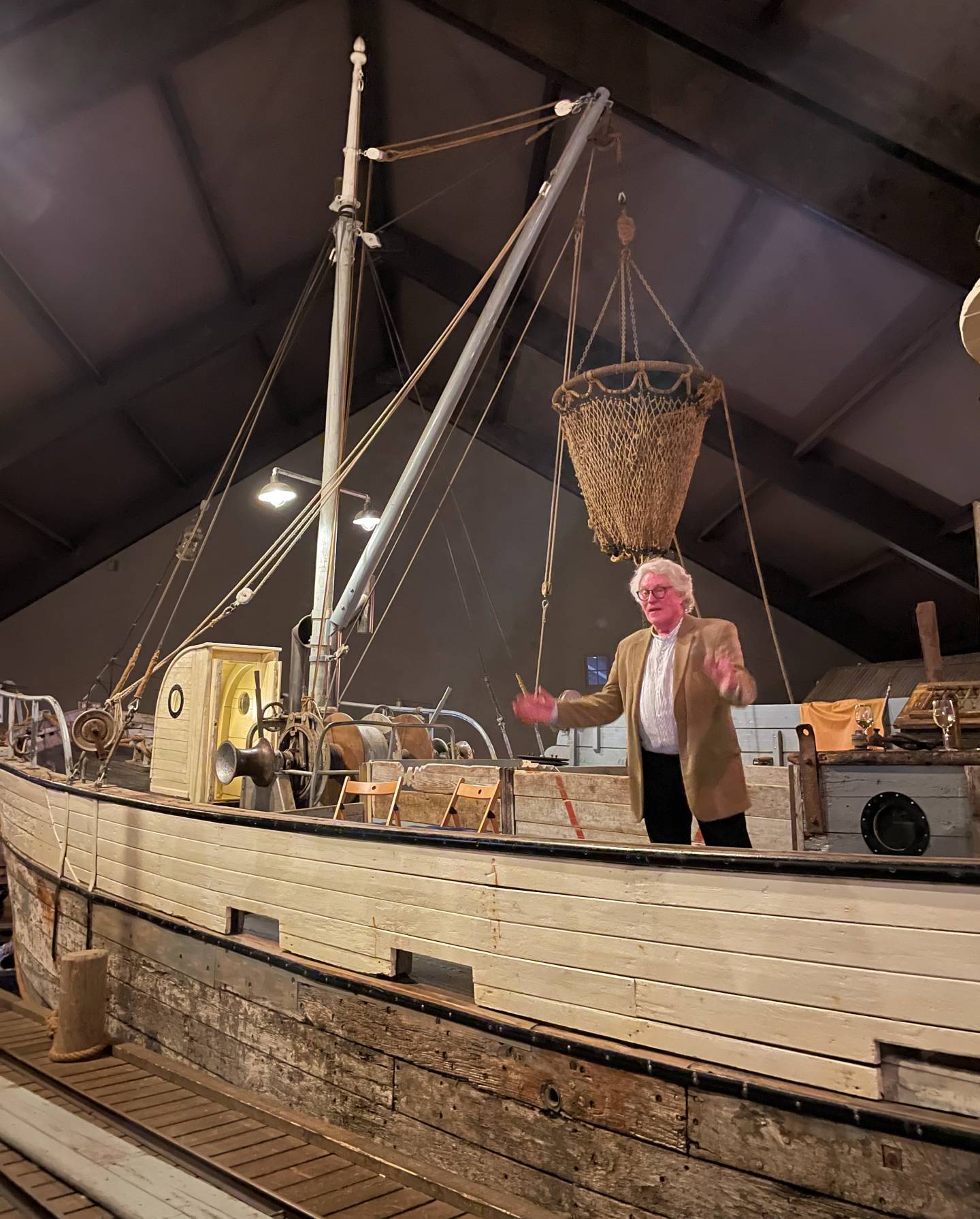 Albert Einarsson mimret om de forsvunne sildeårene i Siglufjörður, hans hjemby Albert Einarsson mimret om de forsvunne sildeårene i Siglufjörður, hans hjemby