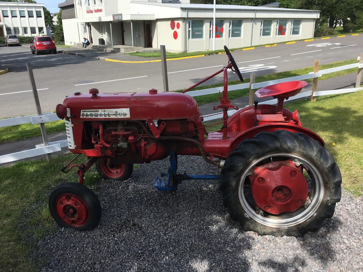 Farmal CUB - neste generasjon etter hesten Farmal CUB - neste generasjon etter hesten