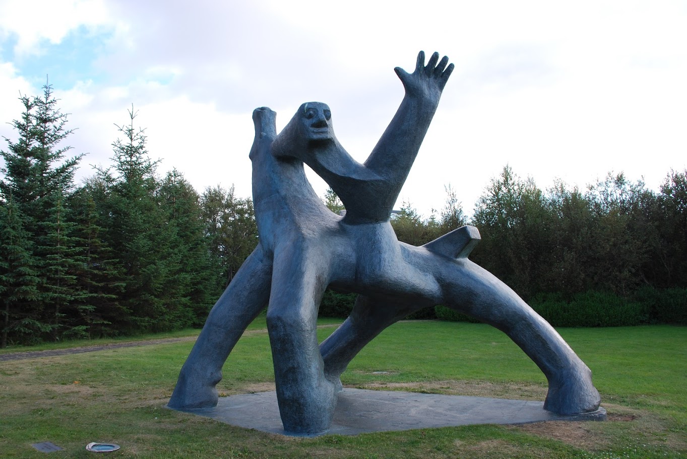 Dødsrittet - skulptur av Asmundur Sveinsson 