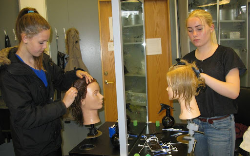 Elever i frisøryrket